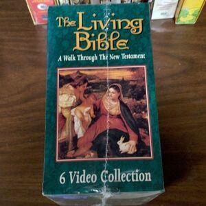 8 for $20 The Living Bible: A Walk-Through the New Testament VHS Collection